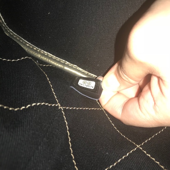 **SOLD** Chanel Fever shopping tote - Picture 7 of 8